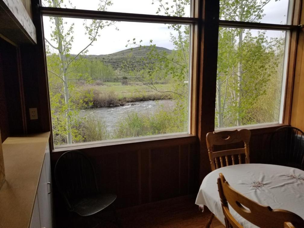 Rolling R Guest Ranch Pension Meeker Kamer foto